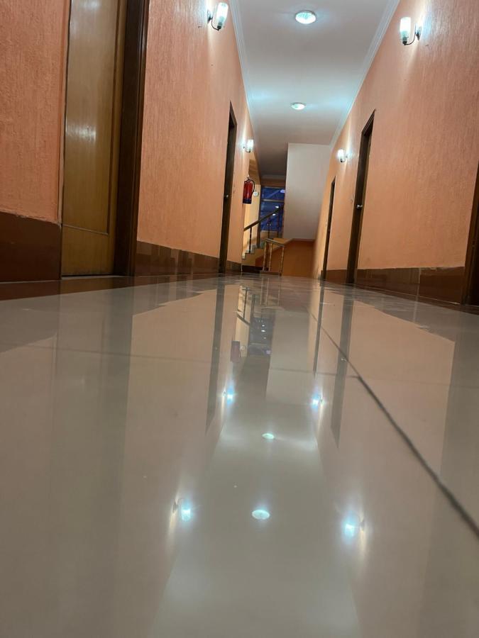 Hotel Magnet House เดห์ราดุน ภายนอก รูปภาพ