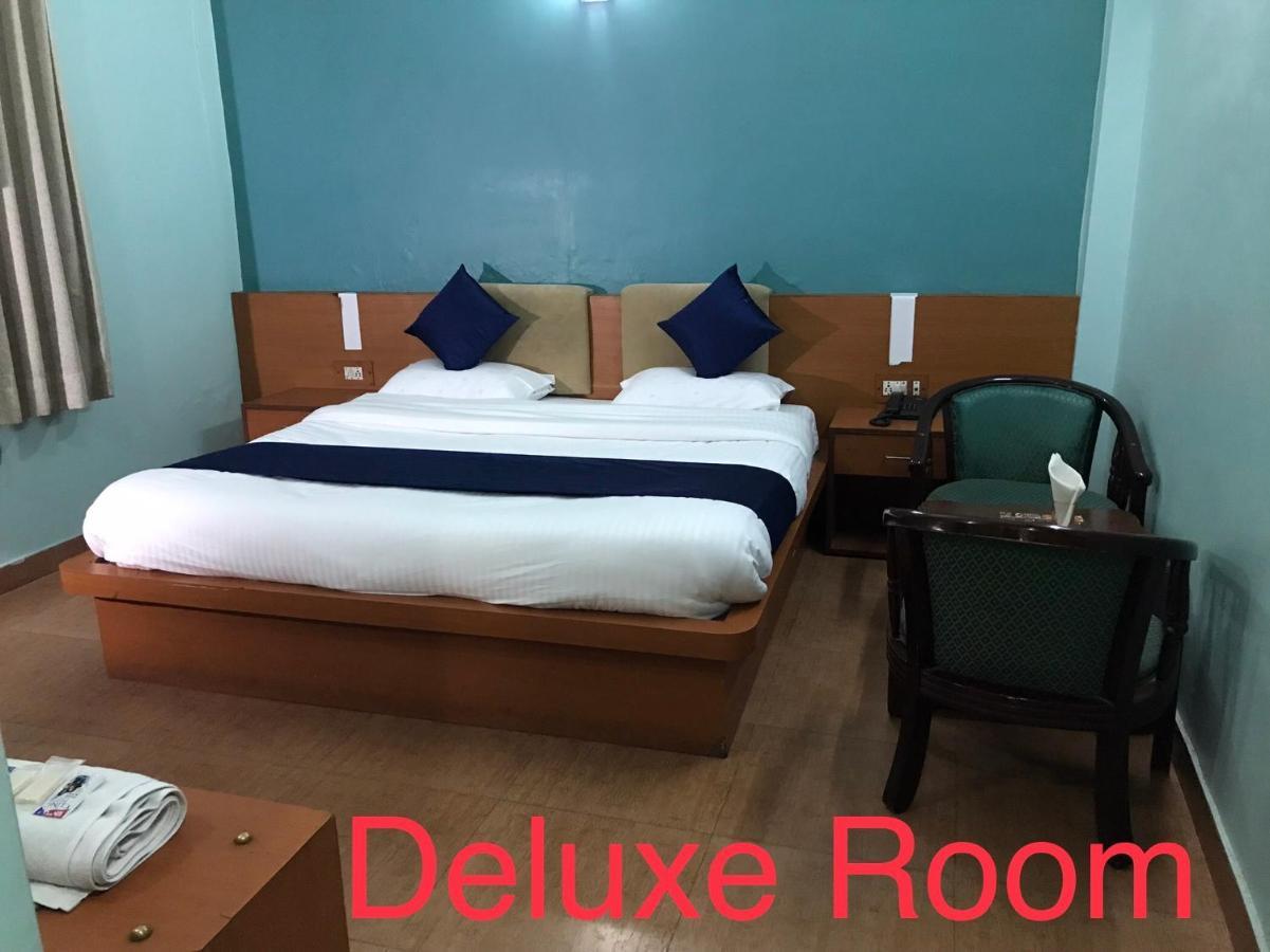 Hotel Magnet House เดห์ราดุน ภายนอก รูปภาพ