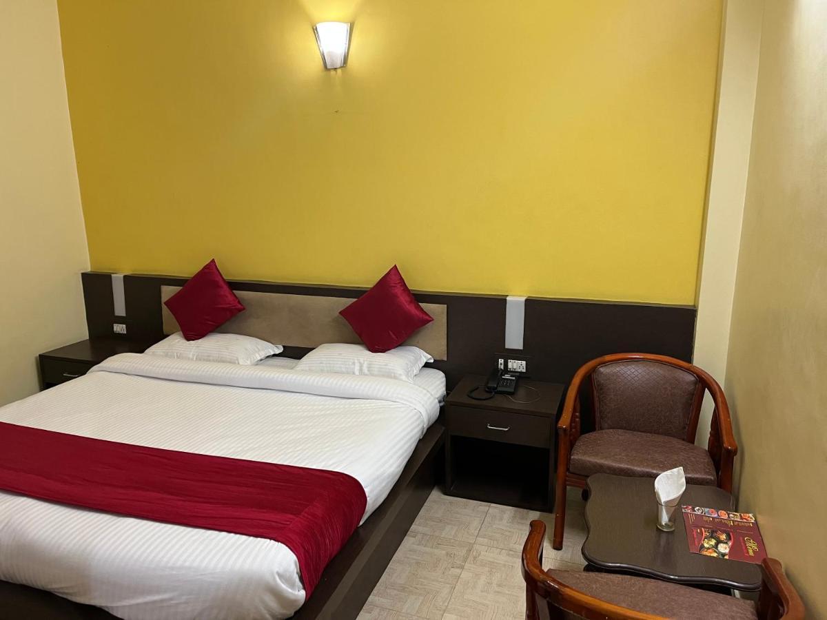 Hotel Magnet House เดห์ราดุน ภายนอก รูปภาพ